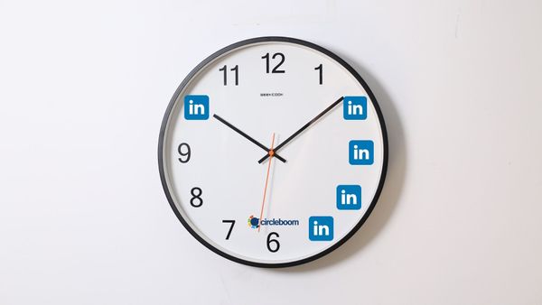 Merge multiple LinkedIn accounts and company pages into one!